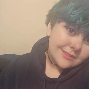 Meet your Posher, Elissa